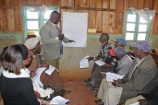 Kenya : Workshop in Kenya with community connected to a micro-hydro power plant. The villagers are discussing possible productive use options for excess energy. <br />
© GIZ / Mirka Bodenbender